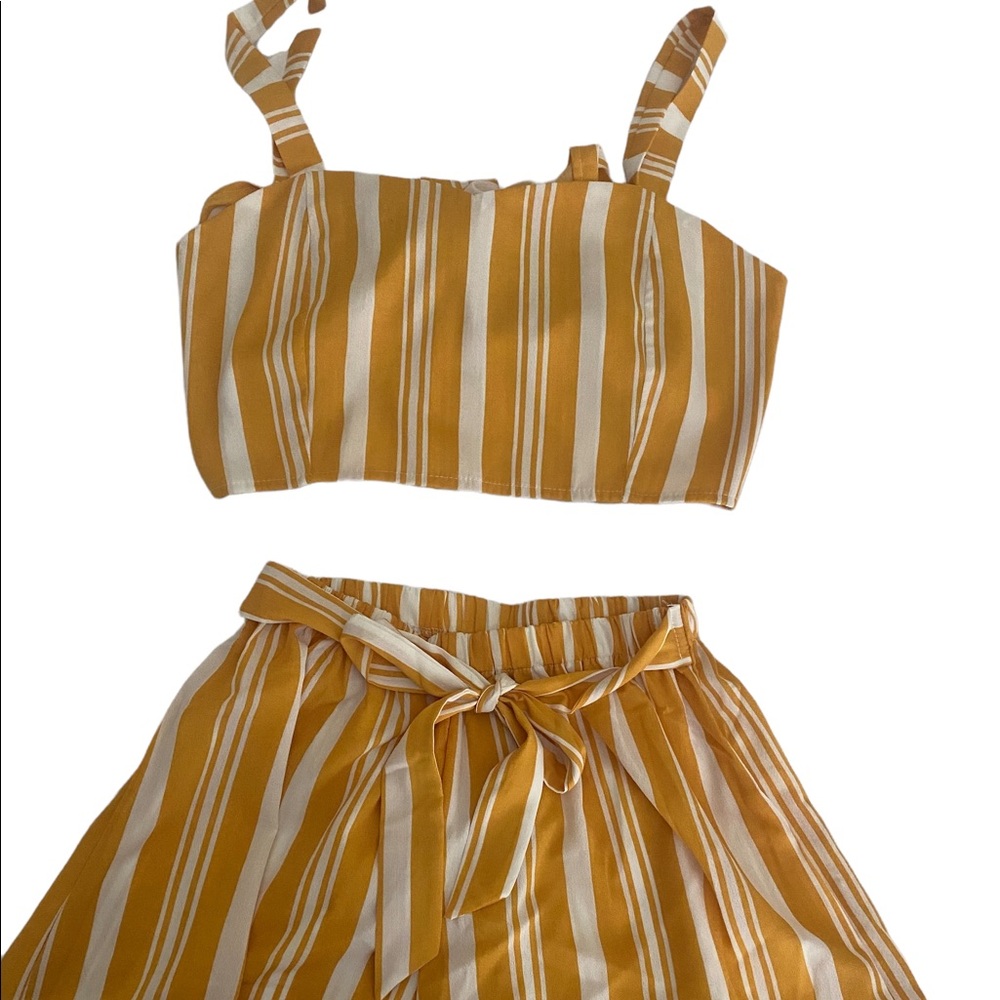 SHEIN TWO PIECE SET